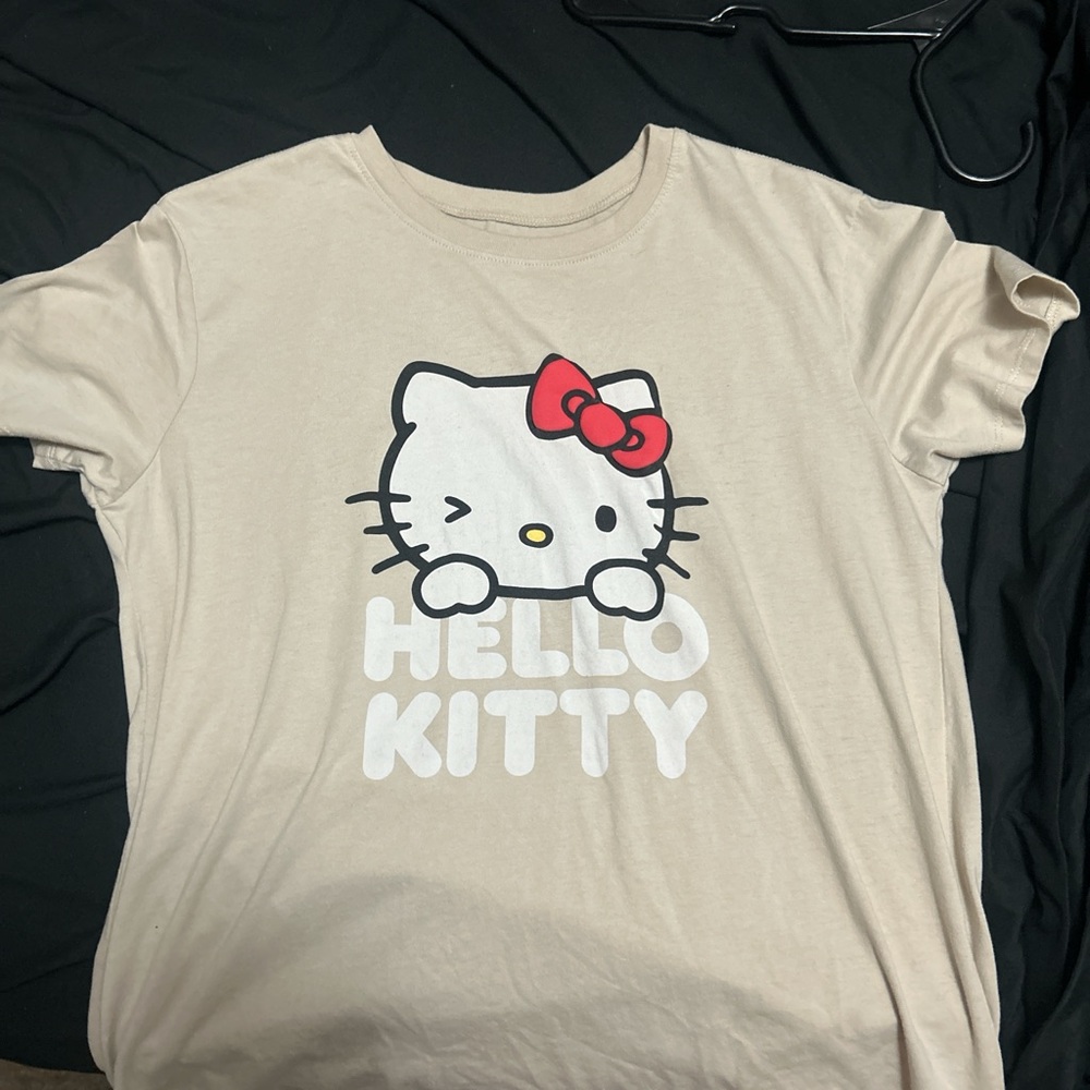 Hello Kitty Beige T-Shirt with Red Bow